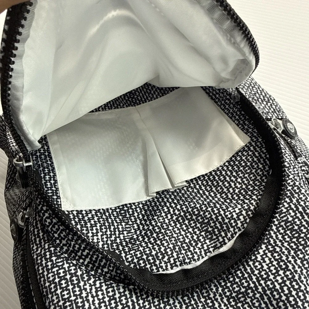 Kipling Women's Seoul 13